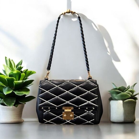 Louis Vuitton
Malletage Pochette Flap Bag - Picture 1 of 12